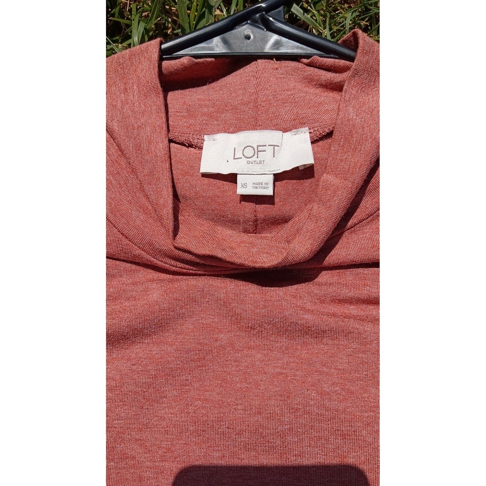 LOFT Dusty Rose Quiet Luxury Soft Knit Mock Neck Tunic Sweater Minimalist XS - Picture 7 of 10